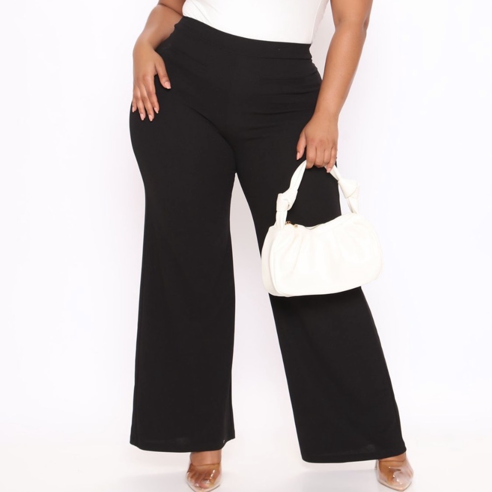 Wide leg trousers